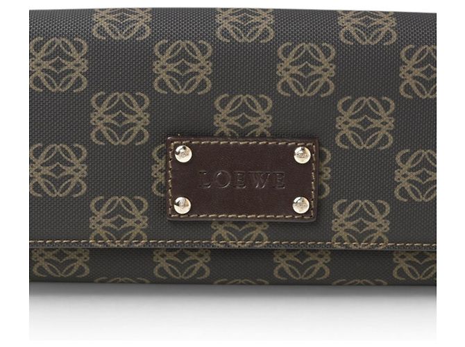 Carteira longa bi-fold Loewe Anagram Brown Marrom