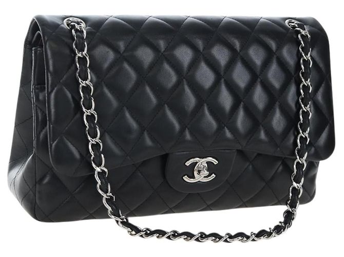 Borsa a tracolla CHANEL Matelasse 30 Chain in pelle d'agnello nera e argento CC Auth 200505SAM Nero