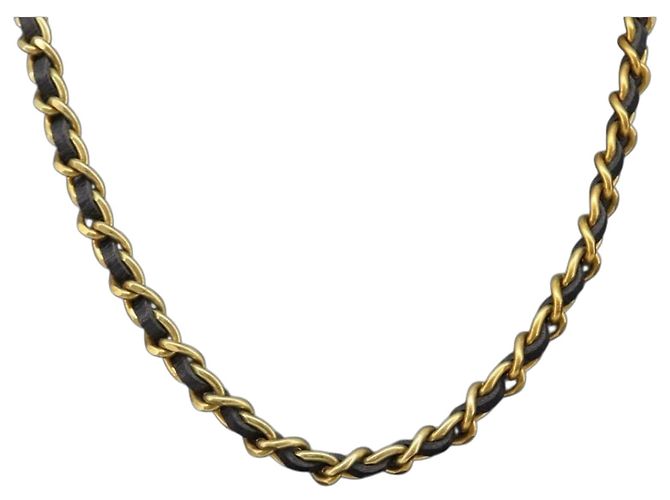 Colar CHANEL Metal Tom Dourado CC Auth bs37528