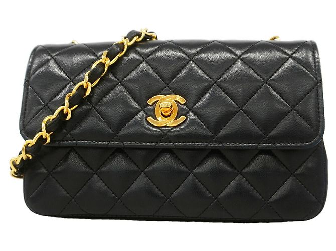 Timeless Borsa a tracolla con catena Chanel Matelassé Nero