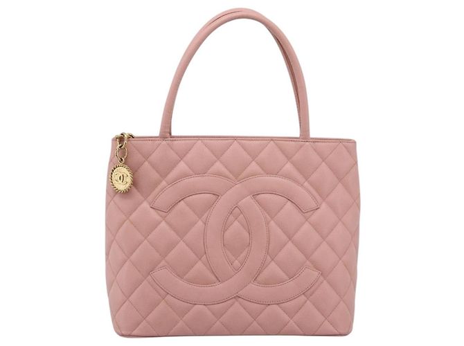 Chanel Medallion Quilted Caviar Rose