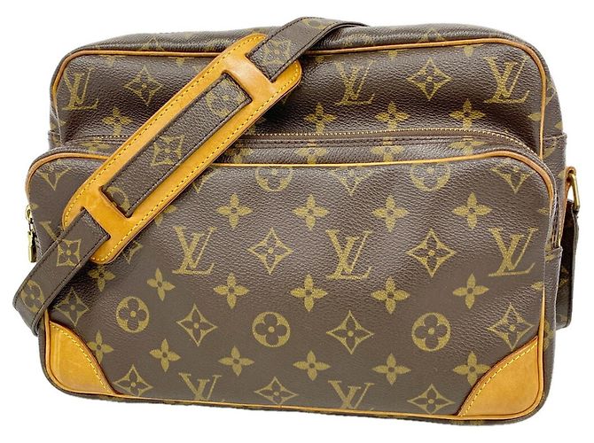 Bolso de hombro Louis Vuitton Monogram Nile Castaño