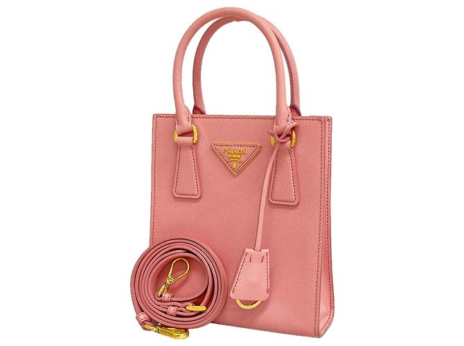 Bolso Prada de piel Saffiano en rosa