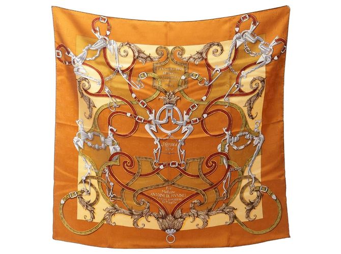 Hermès Lenço Hermes Carre 90 L'Instruction du Roy Marrom Multicor Cru