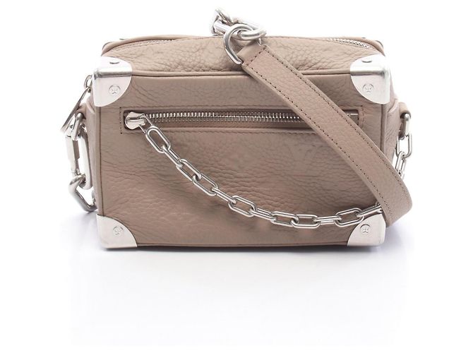 Borsa a tracolla Louis Vuitton Mini Soft Trunk Beige