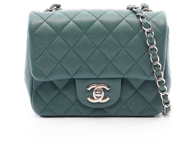 Borsa a tracolla Chanel Mini Matelassé in Verde