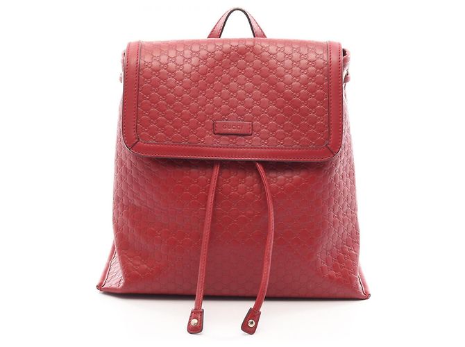Gucci Microguccissima Backpack in Red Leather