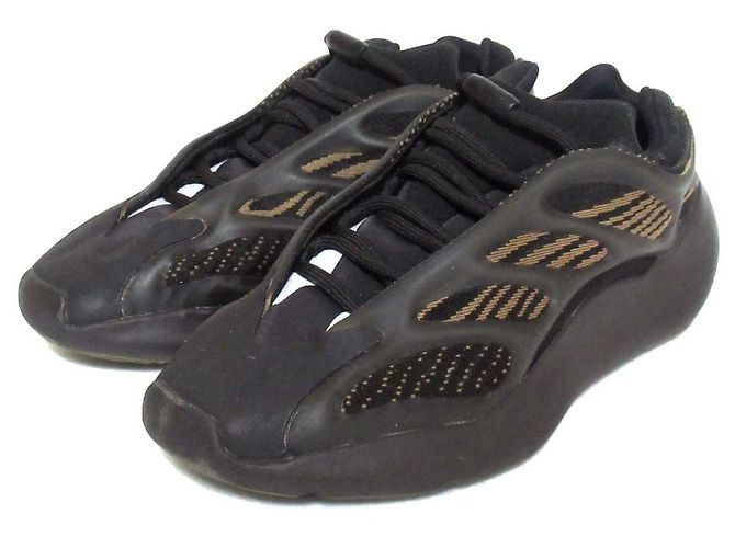 Autre Marque Sneakers adidas YEEZY 700V3