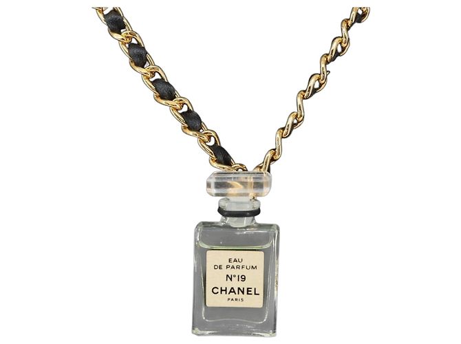 CHANEL Parfüm-Halskette Metall Gold CC