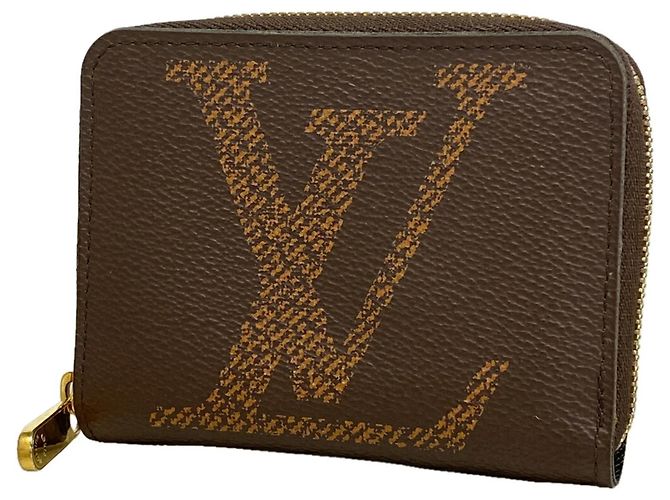 Louis Vuitton Monogram Giant Zippy Coin Purse