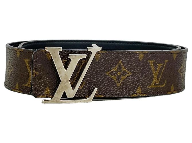 Louis Vuitton Monogram LV Initial Gürtel Braun