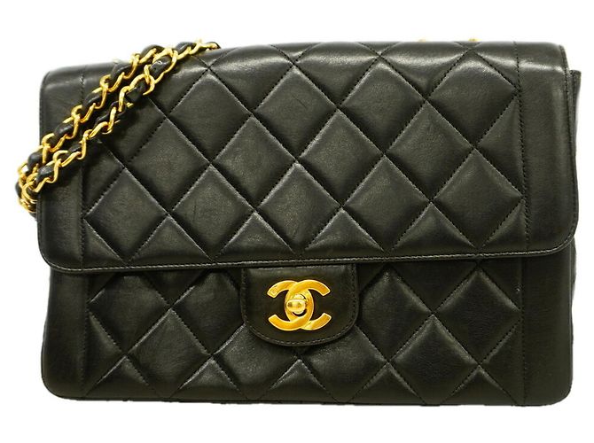 Borsa a tracolla Chanel Matelassé Nero