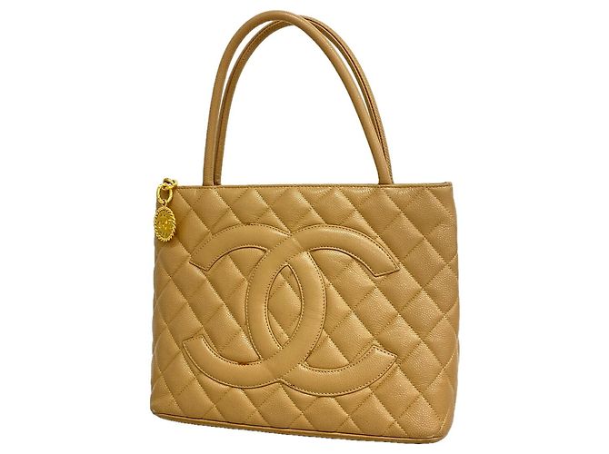Saco Tote Chanel em couro de bezerro grão Bege