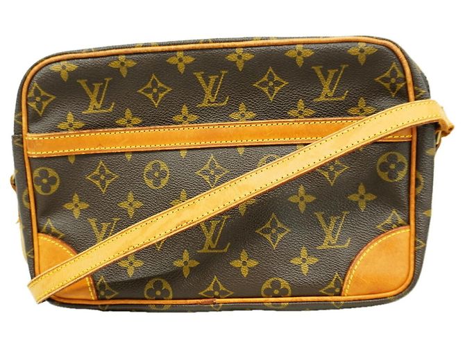 Sac à épaule Louis Vuitton Monogram Trocadero 27