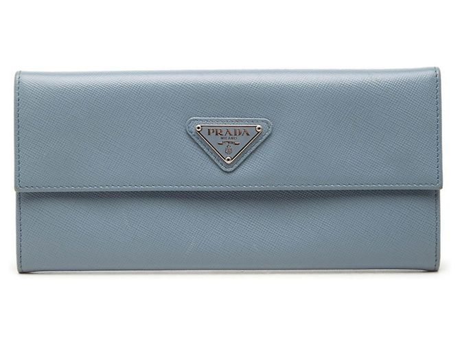 Carteira Longa Prada em Couro Saffiano Azul claro