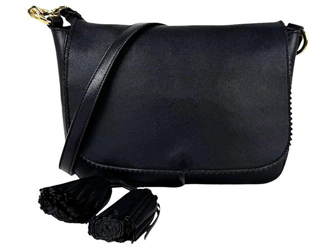 Bolsa de ombro Loewe em couro preto