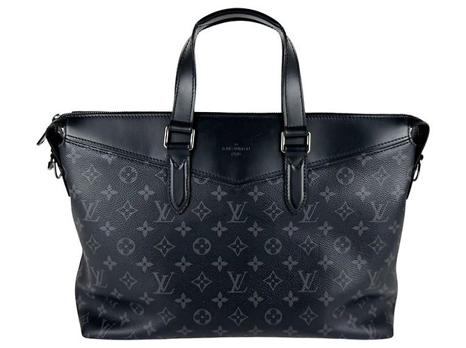 Louis Vuitton Monogram Eclipse Explorer Schultertasche Braun Schwarz Monogramm