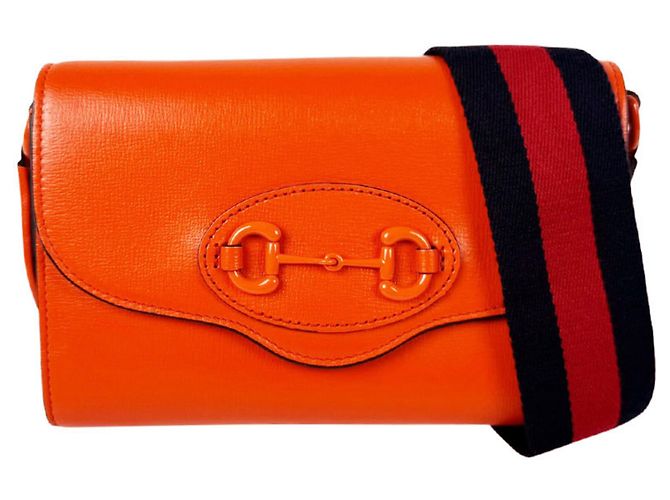 Bolsa de ombro Gucci em couro laranja