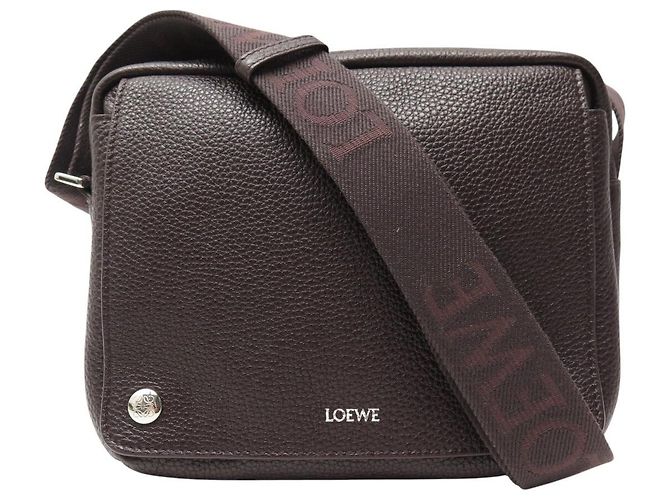 NOVA BOLSA DE TIRO LOEWE PEBBLE MESSENGER BANBA73X04 COURO GRAINÊ Marrom