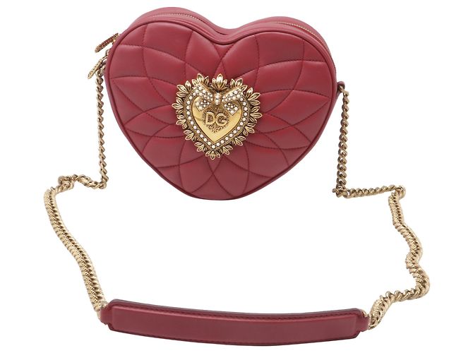 Dolce & Gabbana Devotion herzförmige Ledertasche aus rotem Leder
