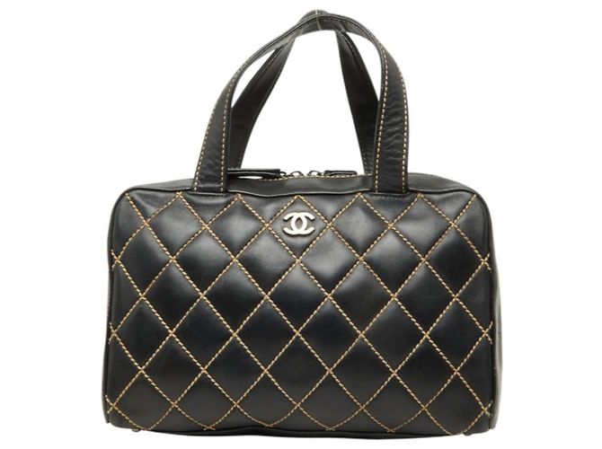 Chanel Coco Mark Wild Stitch Handtasche Schwarz