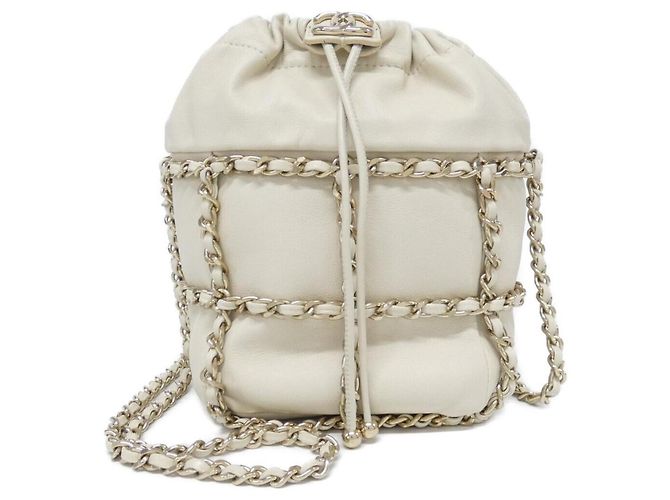 Bolsa de ombro Chanel AS2313 em couro marfim Cru