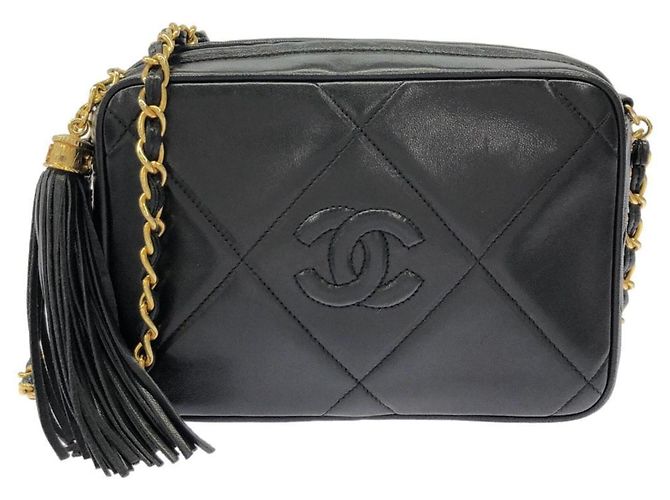 Borsa a tracolla Chanel in pelle d'agnello nera Nero