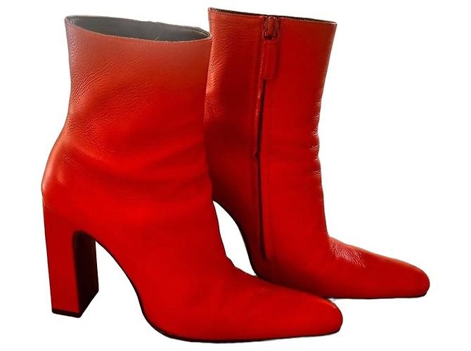 Balenciaga Botas de couro vermelhas Vermelho