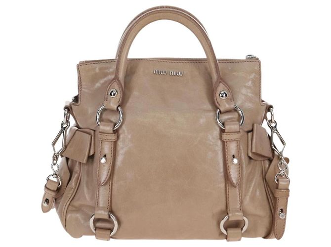 Miu Miu Bow Satchel em Couro Cervo Mini Bege