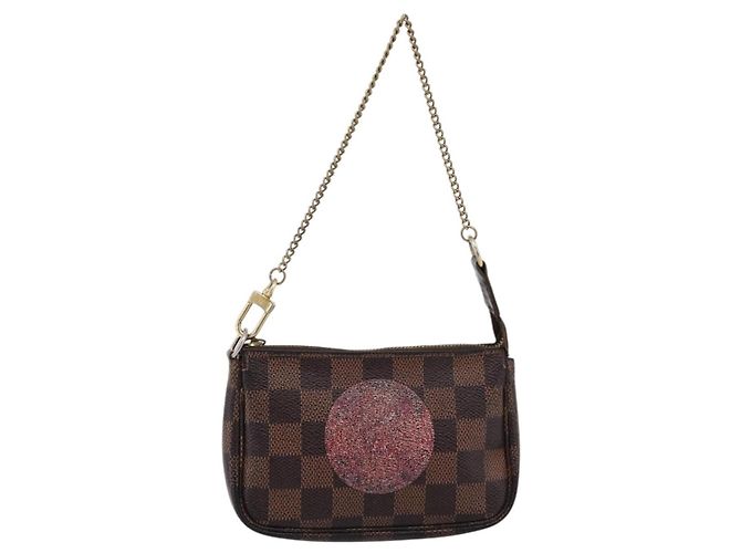 Louis Vuitton Mini pochette accessoires Damier Canvas Mini