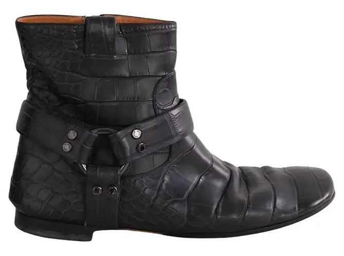 Botas Louis Vuitton de cuero negro