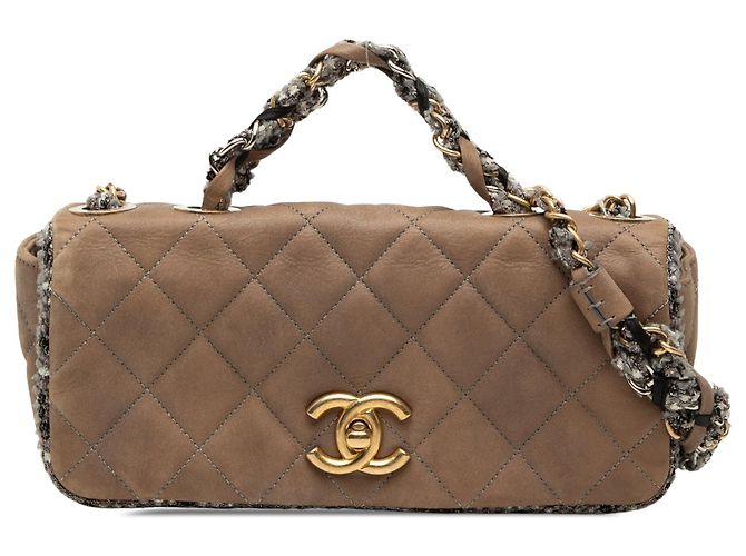 Bolsa de ombro Chanel Small Quilted em pele de cordeiro e tweed castanho com corrente