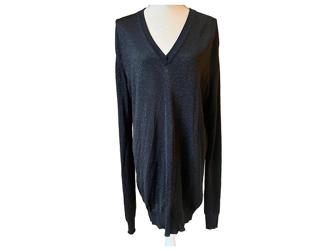 Prada V-Ausschnitt-Strickpullover in Schwarz