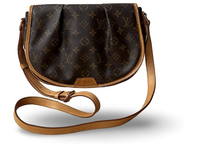 Louis Vuitton Menilmontant PM