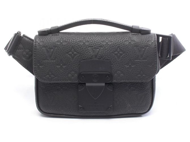 Bolsa Sling Louis Vuitton S-Lock Preto