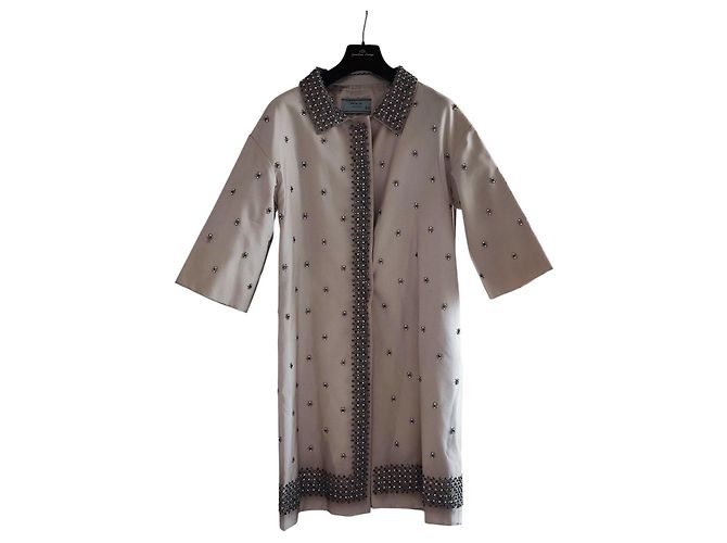 Cappotto Prada Beige con Cristalli