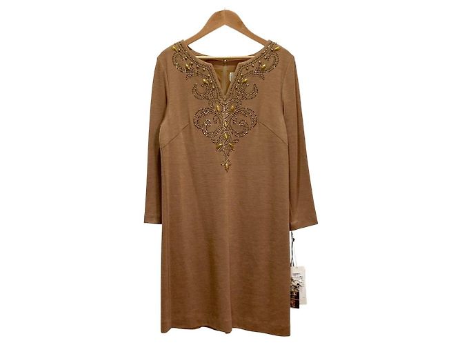 Autre Marque Grace Continental Ornament Stone Kleid