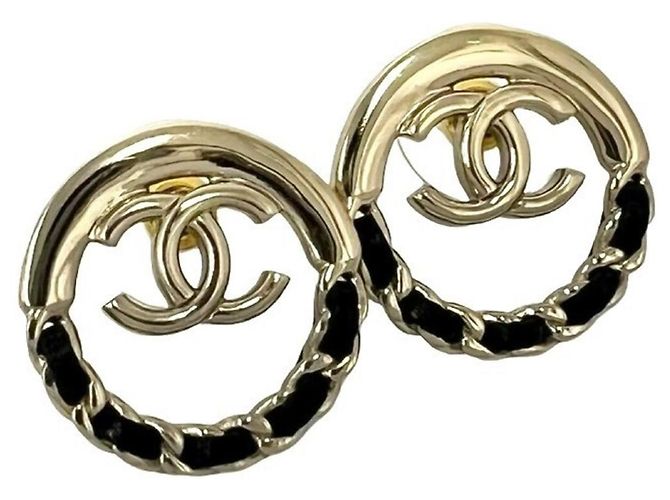 Orecchini a lobo Chanel Coco Mark Motif placcati in oro D'oro