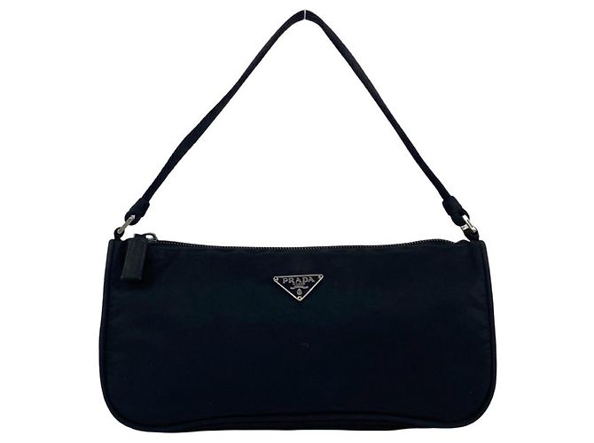 Mini borsa pochette Prada in nylon Nero
