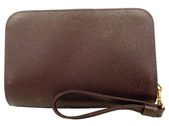 Bolsa de Mão Louis Vuitton Taiga Baikal