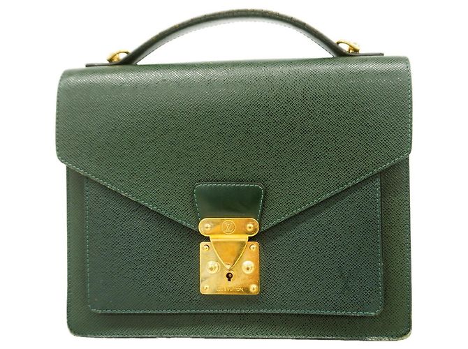 Bolsa Louis Vuitton Taiga Monceau 28