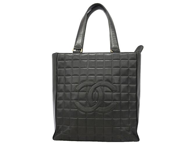 Borsa Tote Chanel in pelle d'agnello nera Nero