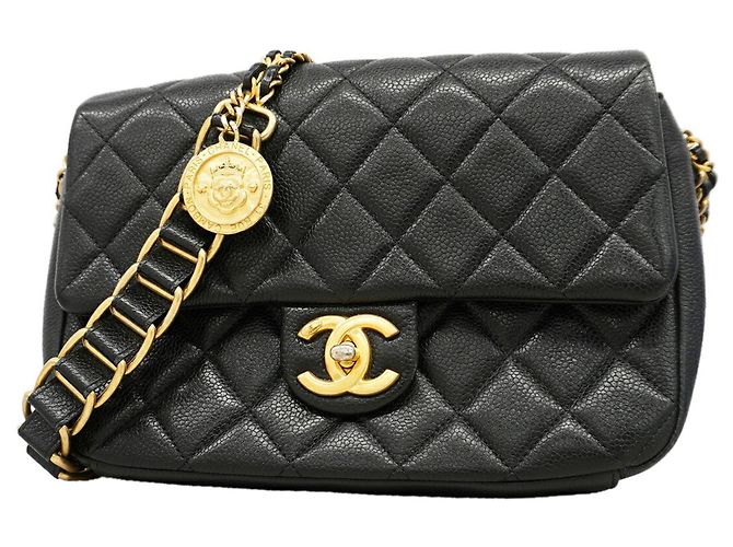 Borsa a tracolla Chanel Matelassé con catena Nero