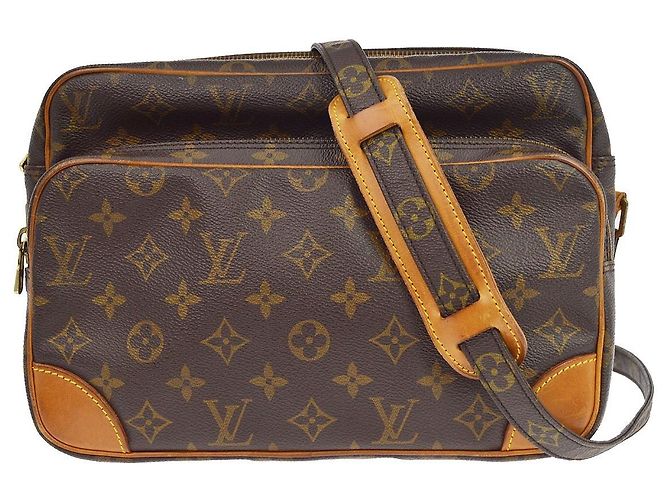 Borsa a tracolla Louis Vuitton Nil Monogram Canvas Marrone