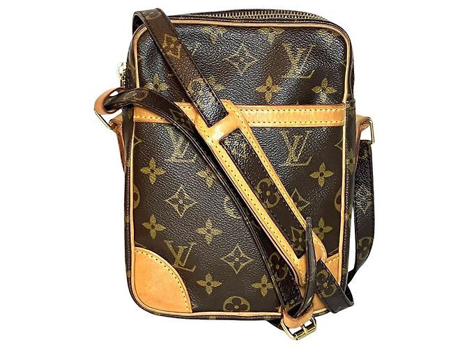 Bolso de hombro Louis Vuitton Danube Castaño Monograma