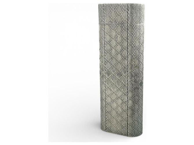 Cartier Honeycomb Lighter Silvery