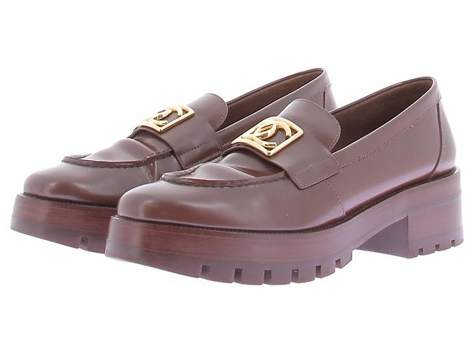 Chanel Mocassin en cuir marron