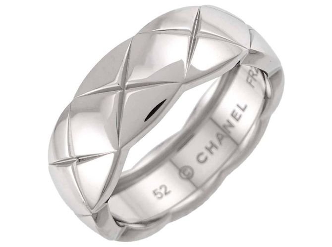 Anel Chanel Coco Crush Medium em Ouro Branco 18K