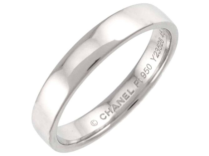 Timeless Chanel John Eternal #45 Platinring