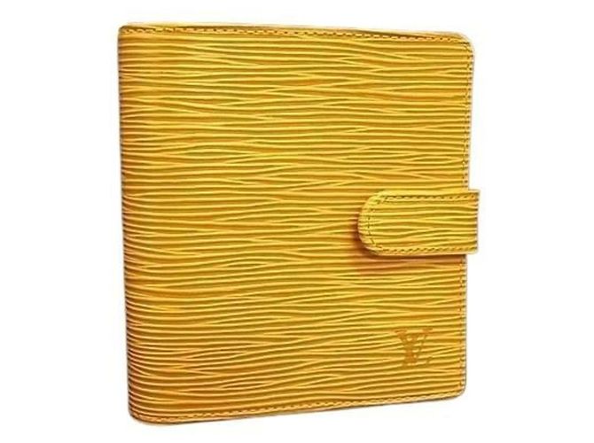 Louis Vuitton Bi-fold Geldbörse aus gelbem Leder